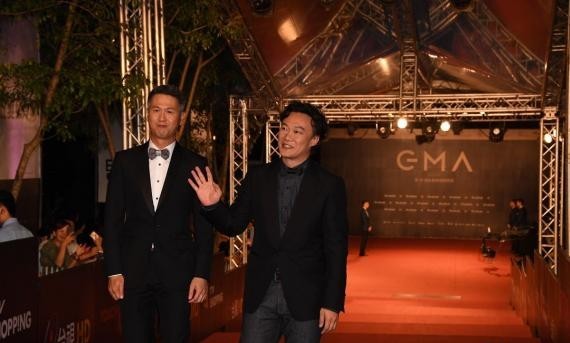 第29届金曲奖举办：陈奕迅第三度获得金曲歌王，最后更夺得年度专辑大奖
