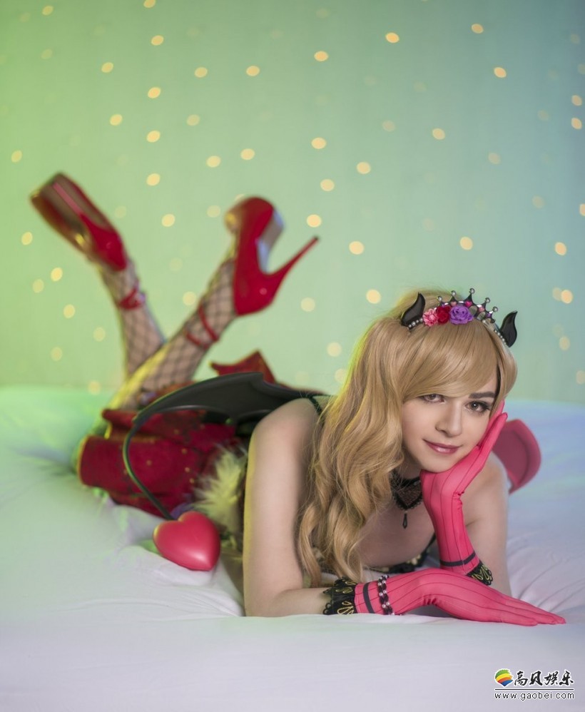 《英雄联盟》C9战队女装大佬Sneaky：《LOVE LIVE!》南小鸟恶魔