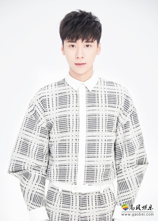 王博文全新EP首波主打曲《爱我好吗》上线：这是一首曲调悠缓的小情歌