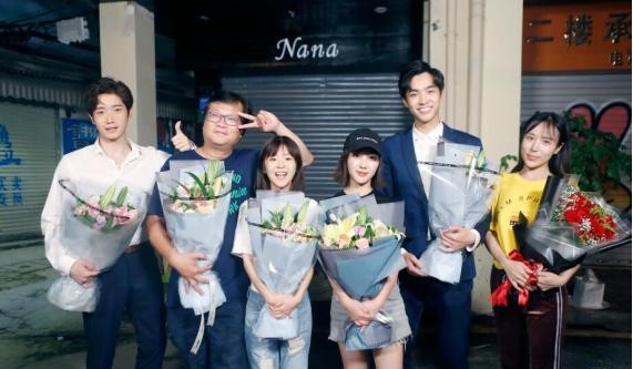 《时光教会我爱你》盛夏轻喜剧圆满杀青！高糖剧组CP互撩“虐到灵魂”