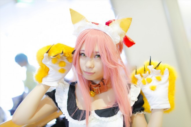 日本新潟市举办了同人志交流会，现场聚集美女COSER助阵！酷暑火热激情