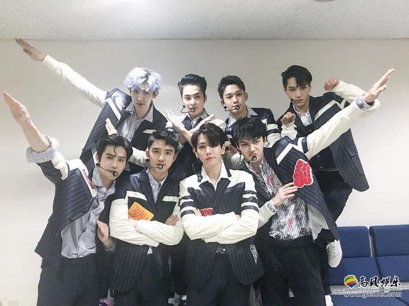球场内响起EXO-L的《Power》  世界杯另一个亮点