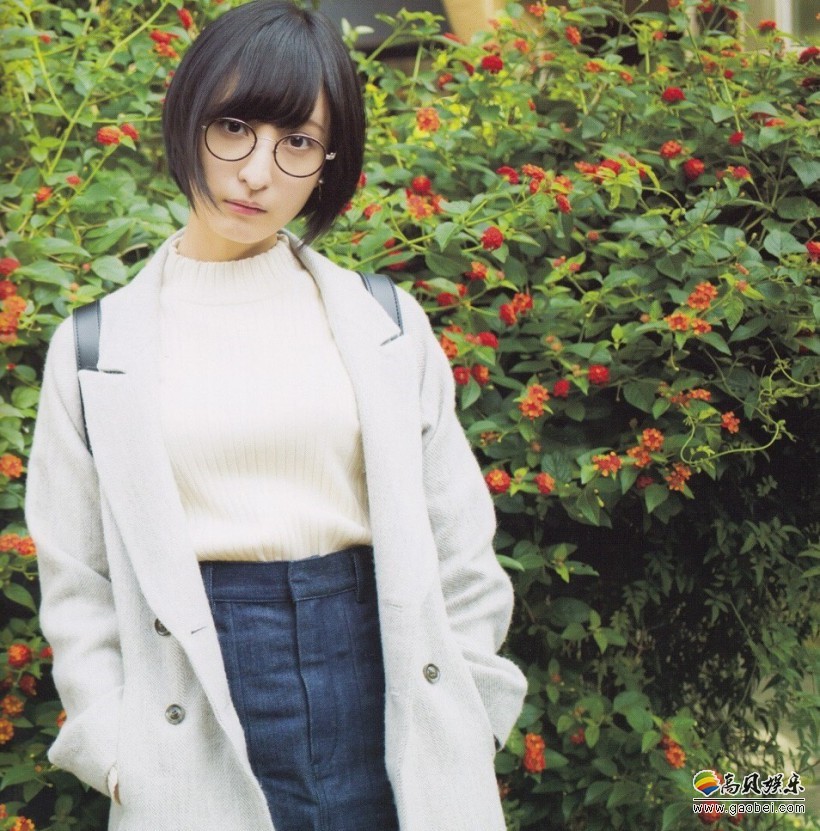 人气女声优佐仓绫音颜值不错：但是她的身材更加给力！雄伟的“佐仓山”