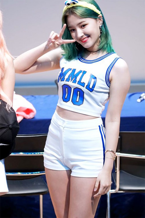 2018-07-234 金币neonpunch 女团单拍秀 拍摄日期:180707 【48