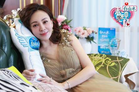 《未见钟情》迎来高颜值、名校毕业女嘉宾：王琳做“接地气”红娘