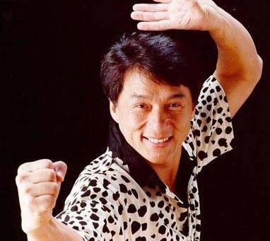 此次“成龙国际动作电影周”期间：成龙回忆起早年做小武行时的艰辛