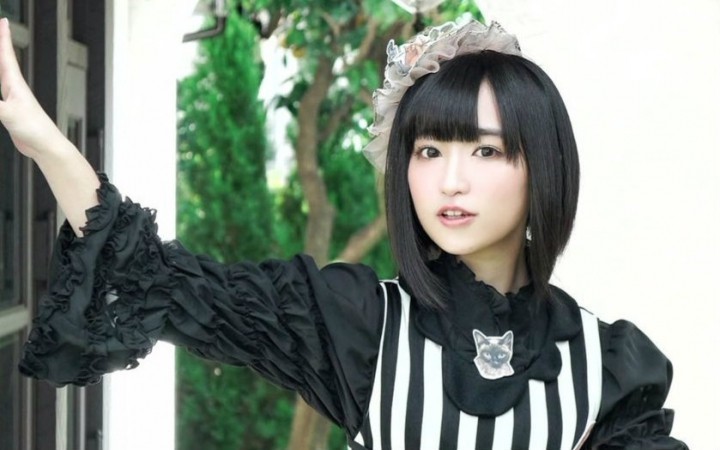 知名声优悠木碧在推特上发言：感慨表达了她对恋爱的向往和一些担忧