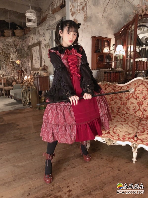 上坂堇代言“BABY,THE STARS SHINE BRIGHT”：lolita装超可爱