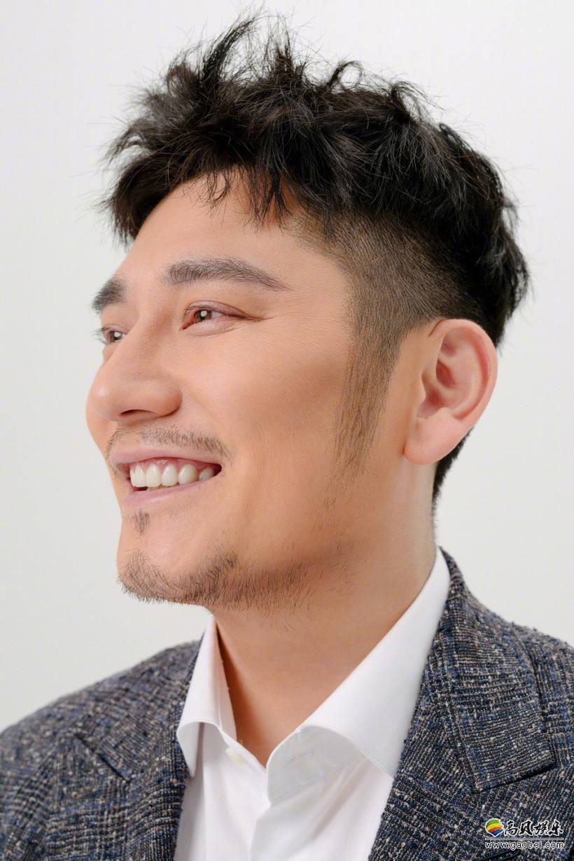 因体重问题备受关注的钱枫晒出新写真照:减肥成效明显!重返颜巅峰-新