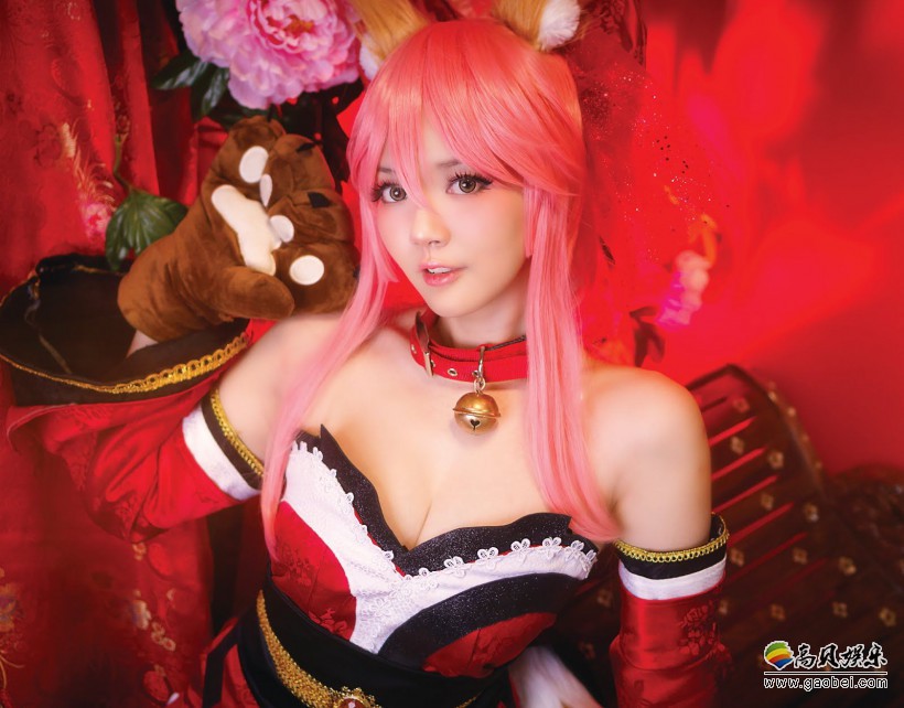马来西亚萌妹Ying Tze：前途后翘身材！喜欢动漫游戏COSPLAY