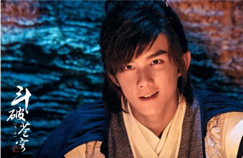 青春励志成长剧《斗破苍穹》播放量突破20亿:吴磊演技愈发娴熟 青春励志成长剧《斗破苍穹》播放量突破20亿:吴磊演技愈发娴熟