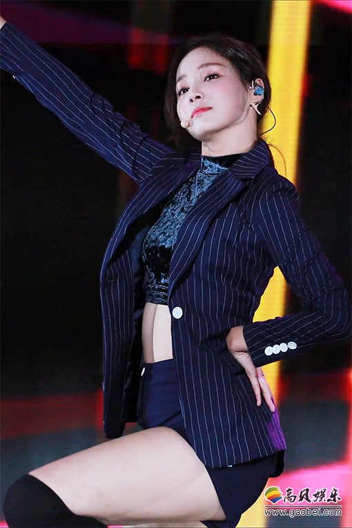 MOMOLAND 单拍秀 拍摄日期：181003【66合集 29.8 GB】