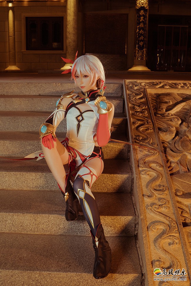 手机游戏《崩坏3rd》符华COS：游戏首位中国籍女武神！黑丝阿符
