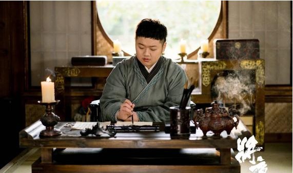 《将夜》正在热播：主角宁缺的成长之路，紧紧地牵动着众多网友关注