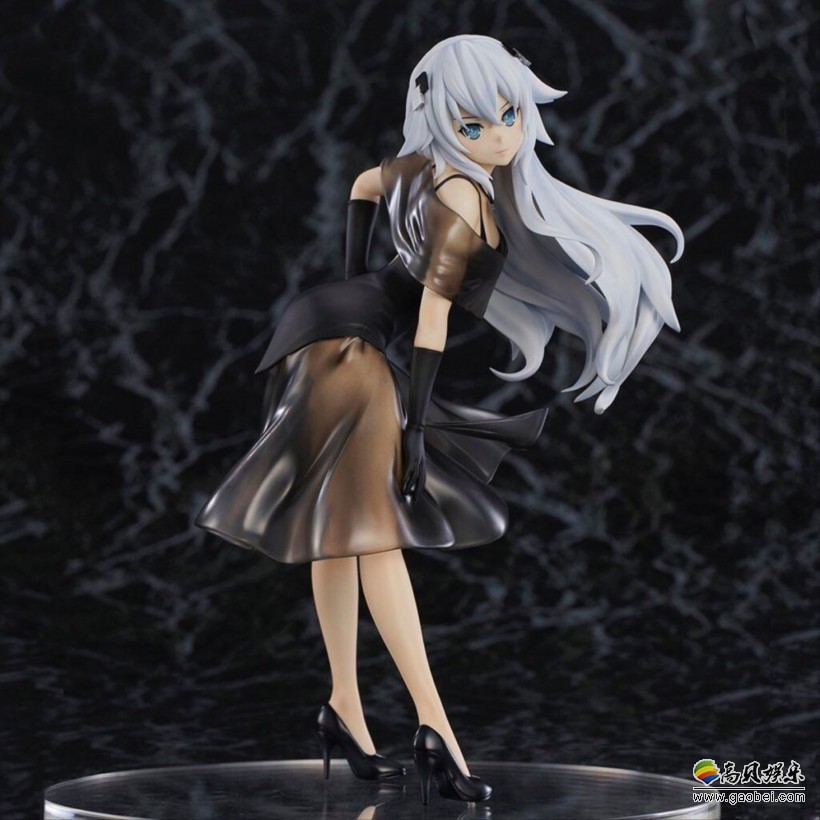 《超次元游戏海王星》黑色之心礼服手办：身体部分曲线还是颇有意味