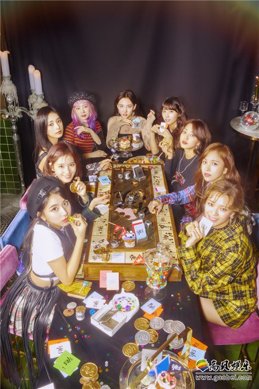 TWICE将举办日本巨蛋巡回演唱会 认证在韩日两地超高人气