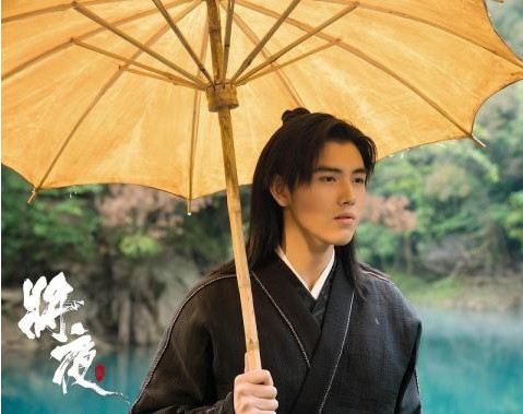 《将夜》热播：郑少秋、金士杰争徒！陈飞宇“魔鬼舞步”震惊书院众人