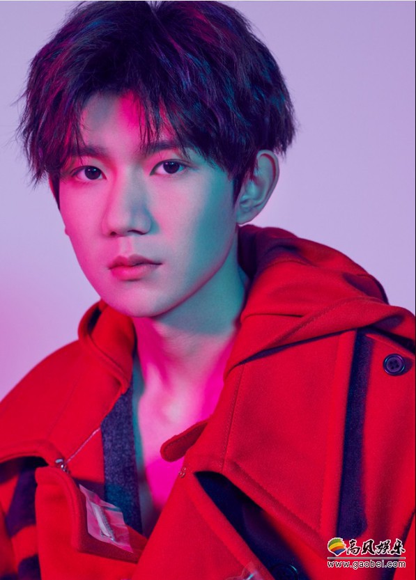 王源发布参与作词全新态度单曲《孤注》:看到他令人惊艳的突破与改变 王源发布参与作词全新态度单曲《孤注》:看到他令人惊艳的突破与改变