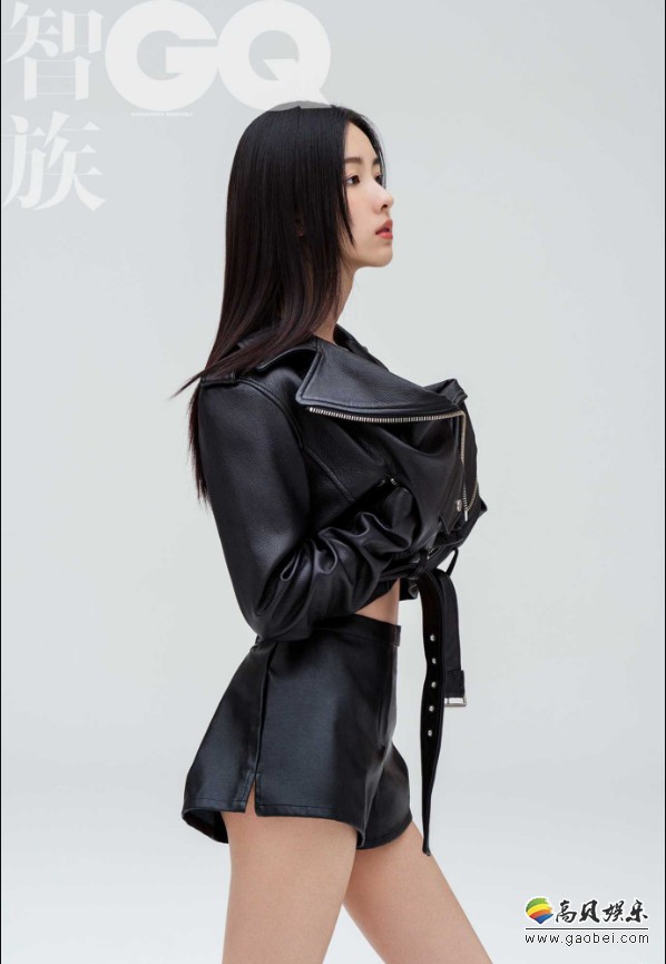 陈都灵GQ实验室时尚大片曝光：机车皮衣配皮短裤，个性尽显，干练十足