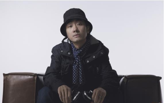 王梵瑞全新单曲《小人国》正式全网上线：记录太多他对都市生活的感悟