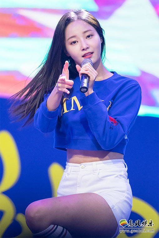 MOMOLAND-YEONWOO高清图片：密阳市民日庆典祝贺演出(1)[ID65461]【46合集】