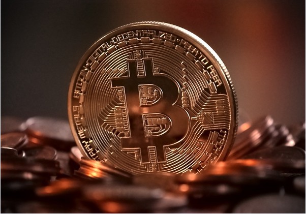 比特币走势似乎仍未迎来转机：价格又迎来了暴跌！跌破了4000美元关口