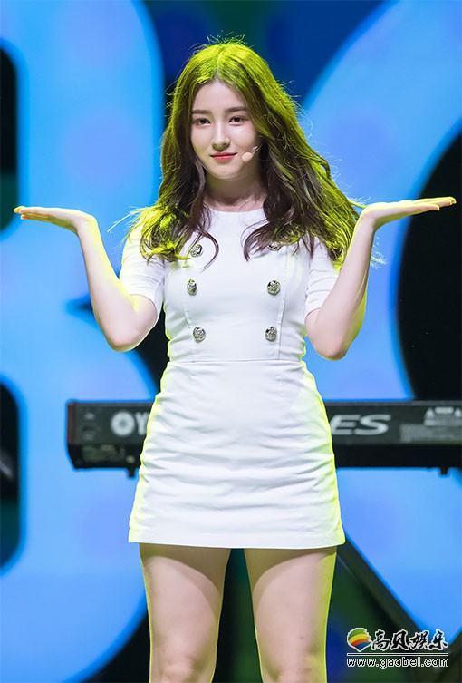 MOMOLAND-NANCY高清图片：釜山元亚艺术节粉丝见面会(3)[ID65693]【50合集】