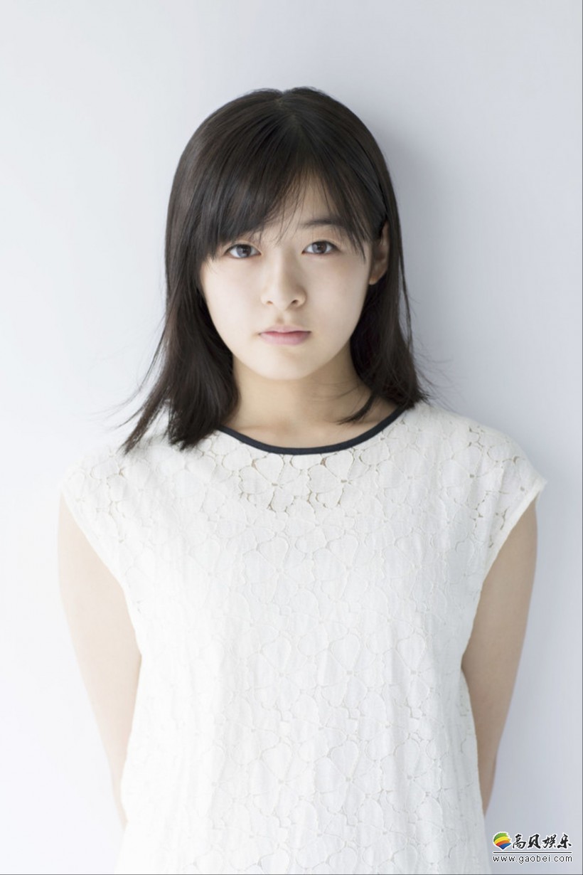 新海诚角色设计:田中将贺作画监督:田村笃美术监督:滝口比吕志制作