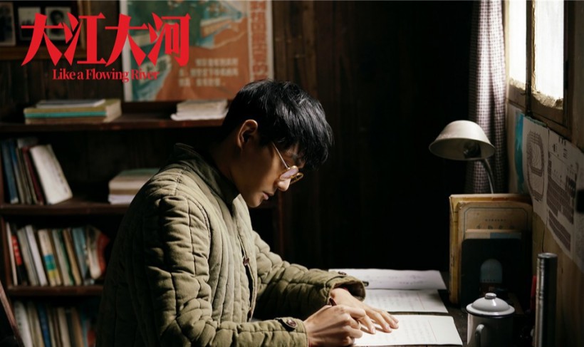 《大江大河》锣鼓喧天热闹场面触及网友回忆：再现时代情感互补式爱情