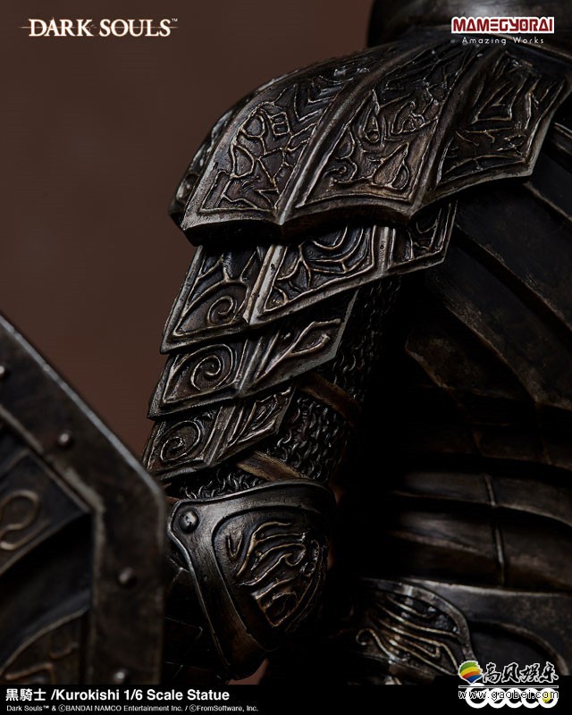 黑暗之魂16黑骑士手办做工非常精湛甲胄和盾牌上花纹刻画精美
