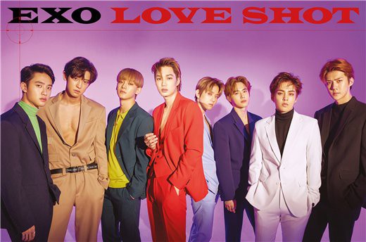 EXO的新专辑《LOVE SHOT》连续两周取得专辑榜一位