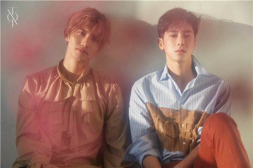 东方神起出道十五周年的纪念特别专辑  将于26日正式公开