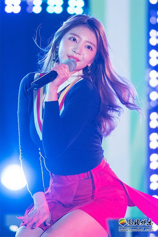 LABOUM严海仁高清图片：昌原Teen Festival祝贺演出[ID67156]【75合集】