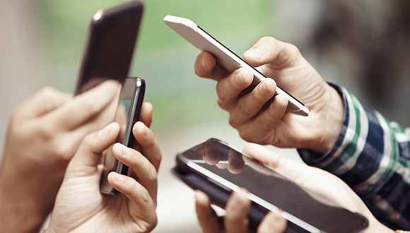 2018年全年智能手机出货量3.90亿部：Android手机在智能手机占比89.3%