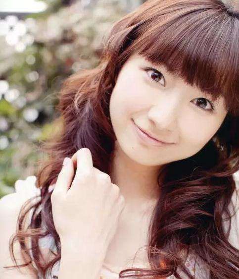 知名女声优户松遥宣布自己结婚喜讯：网友们看到消息之后纷纷送上祝福