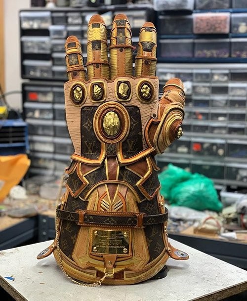 LV边角料打造的《复仇者联盟：无限战争》灭霸无限手套：充满尊贵气息