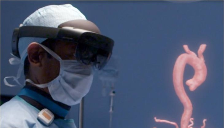 爆料人士挖出微软HoloLens 2的实机展示图：看起来将是普通消费者版本