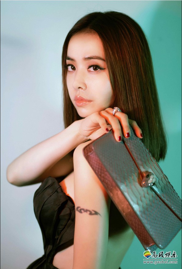 蔡依林亮相米兰时装周宝格丽2019秋冬配饰新品预览:见证新季单品发布 蔡依林亮相米兰时装周宝格丽2019秋冬配饰新品预览:见证新季单品发布