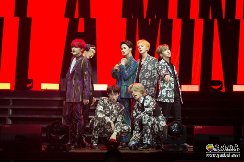 乐华七子NEXT马来西亚开唱:巡演海外首站告捷!展现中国偶像男团魅力 乐华七子NEXT马来西亚开唱:巡演海外首站告捷!展现中国偶像男团魅力