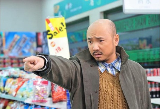 随着欢喜传媒一纸公告：徐峥在新片《囧妈》中获得收入终于有了“实锤”