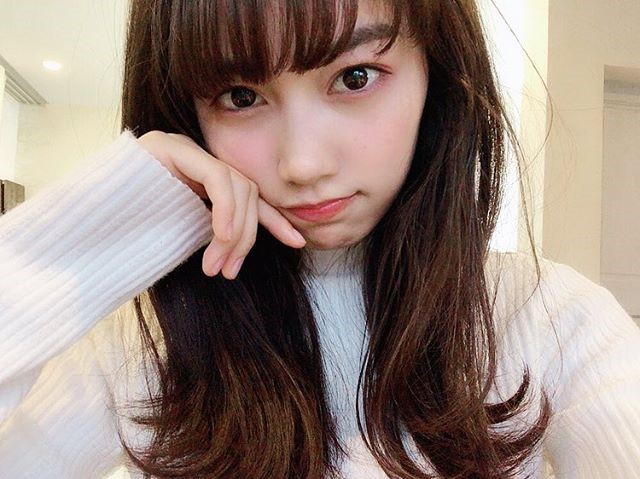 日菲混血萌妹黒木ひかり姣好的脸蛋和匀称的身材神的美少女称号