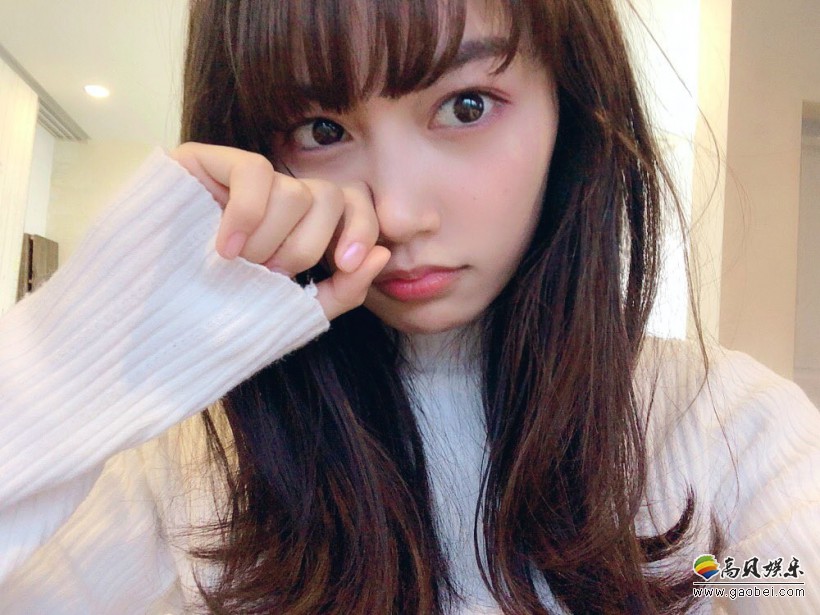 日菲混血萌妹黒木ひかり姣好的脸蛋和匀称的身材神的美少女称号