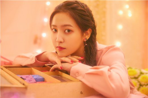 YERI将公开出道后首支SOLO曲 将自己苦恼的事情放进歌曲内