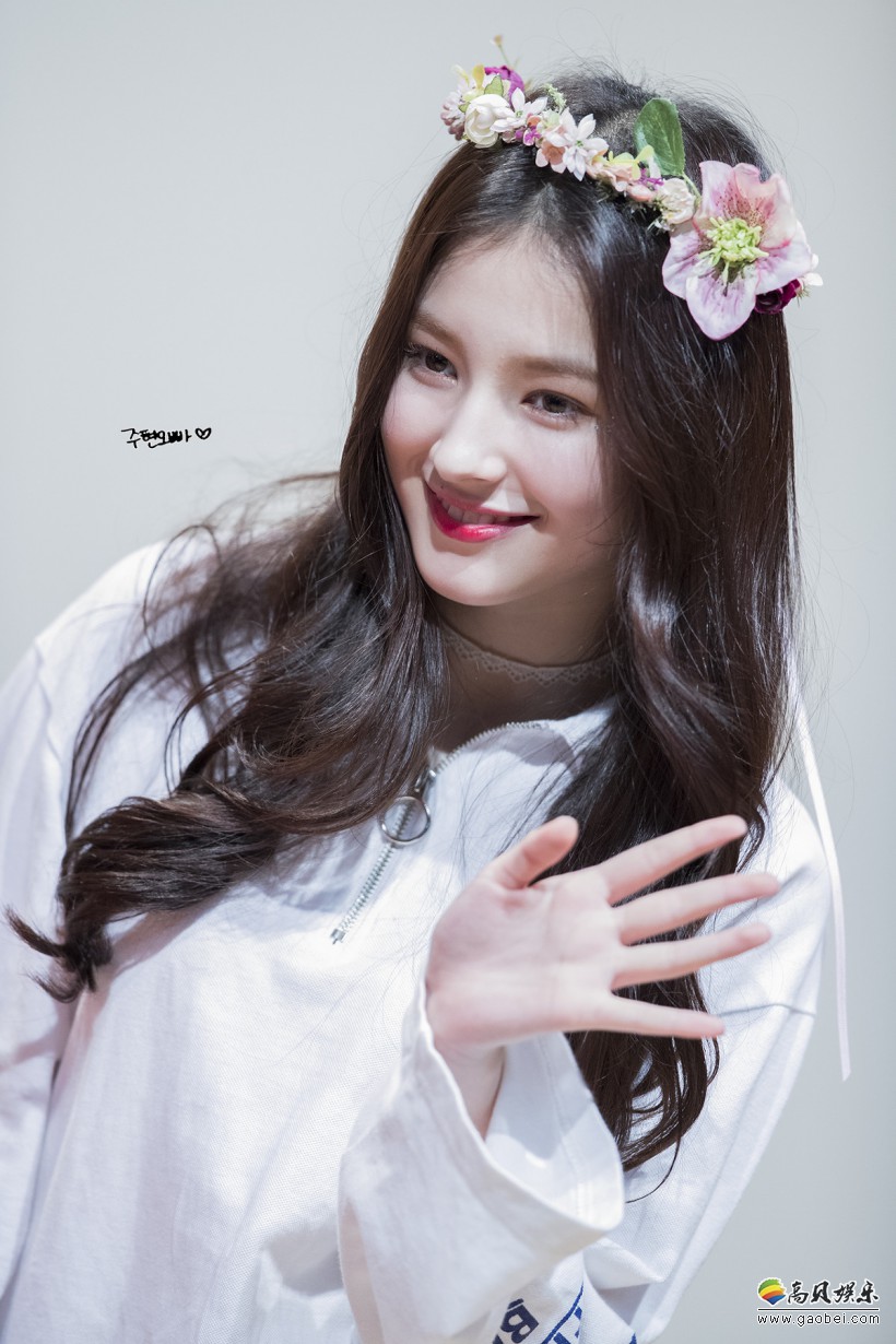 momolandnancy高清图片粉丝签名会现场图集id7081914合集