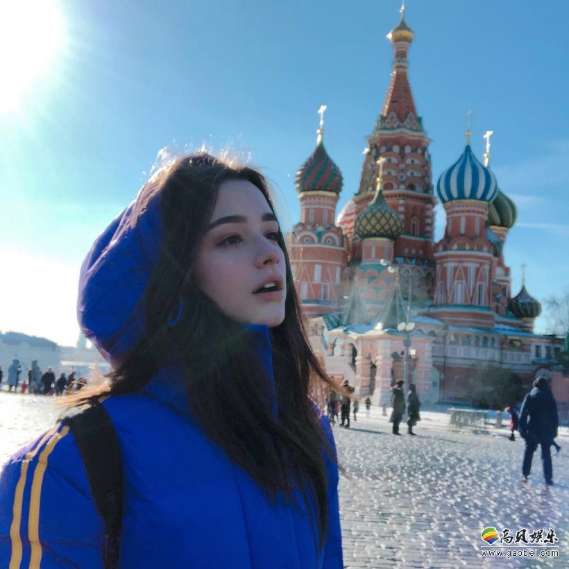 战斗民族俄罗斯小姐姐长相清冽甜美精致五官完美如上帝精心雕刻