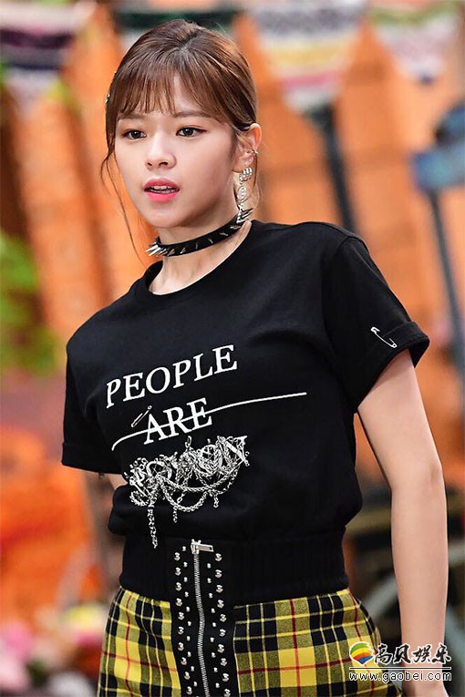 TWICE俞定延高清图片：《Yes or Yes》MV摄影图集[ID70925]【8合集】