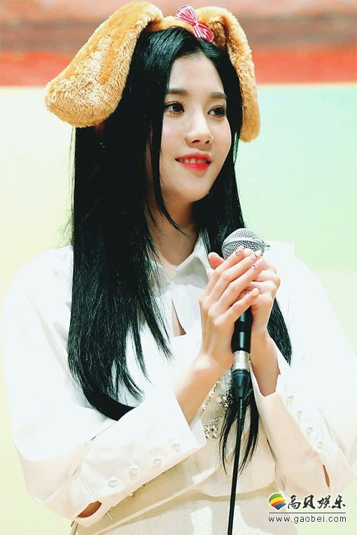 IZ*ONE权恩菲高清图片：签名见面会活动图集[ID70969]【7合集】