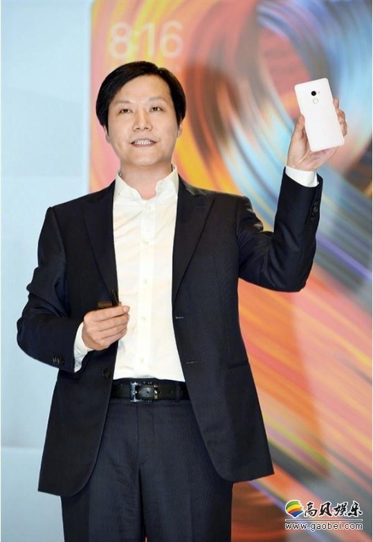 小米董事长雷军在清华大学进行演讲：介绍了小米的创立过程和发展模式