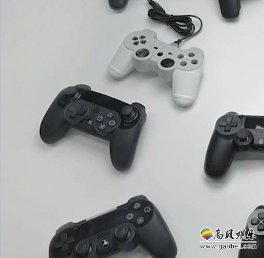 PS VR游戏开发团队展示多款索尼PS4手柄原型设计：各种创意造型奇特