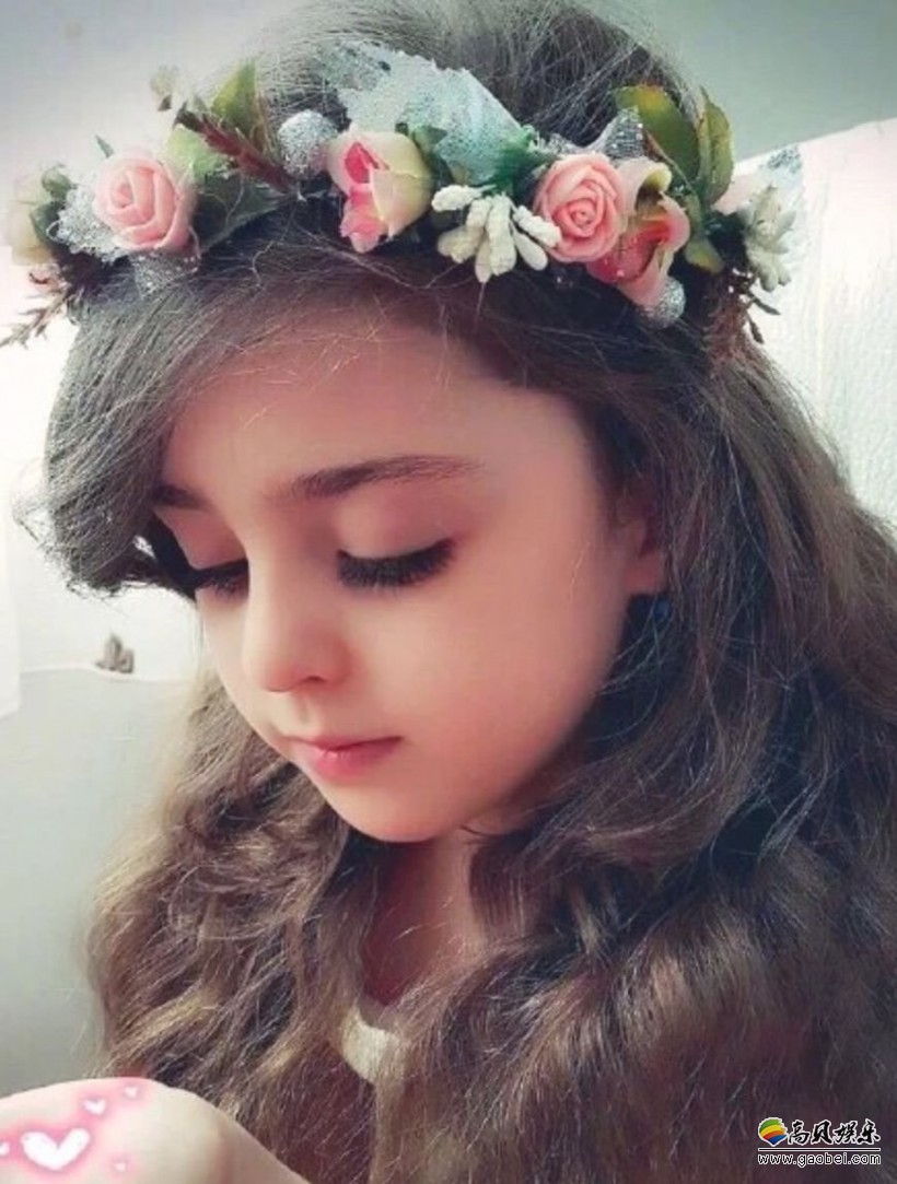 伊朗9岁小美女Mahdis：伊朗媒体称她“最美女孩”＋“全球最美女童”